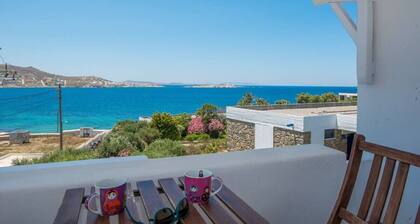 Charming Cycladic-Style Home In Mykonos Old town
