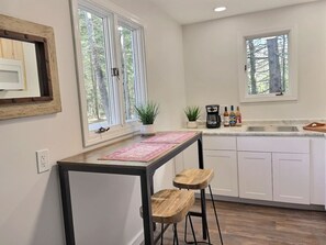 Dining - BearHaus1- Pool, Gym, Fireplace (Killington)