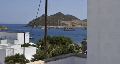 Patmos Cute Seafront Studio Escape for 2