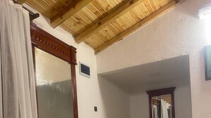 Standard Triple Room, Courtyard View | Desk, laptop workspace, free WiFi, individually decorated - Sun Shine Butik Otel  (Kas)
