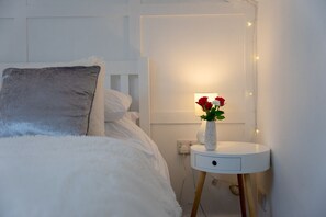 3 Schlafzimmer, Schreibtisch, Bügeleisen/Bügelbrett, kostenloses WLAN