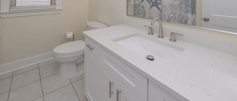 Dusche, Seife, Toilettenpapier