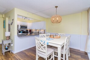 Dining - Oceanfront Building With Great Ocean and Bay Views (ocean City)