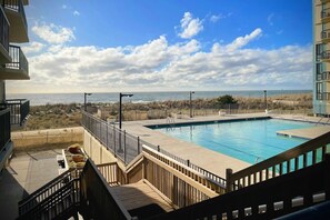 Pool - Oceanfront Building With Great Ocean and Bay Views (ocean City)