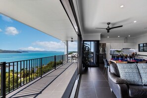 Unclassified image, 2 of 24, button - Panorama at Shute Harbour (Shute Harbour)