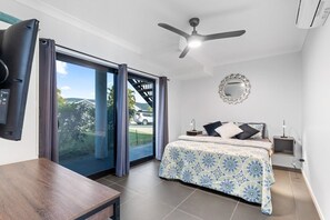 3 bedrooms, free WiFi, bed sheets