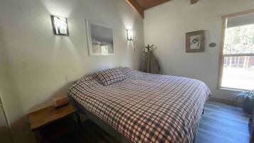 2 soveværelser, strygejern/strygebræt, gratis Wi-Fi, sengetøj