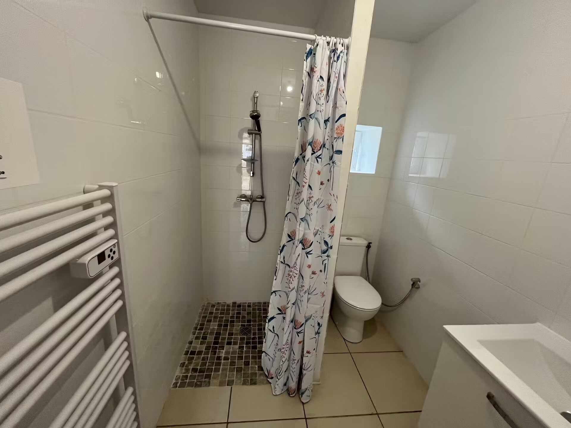 Rom – city, hageutsikt | 1 soverom, skrivebord for bærbar PC, lydisolert og wi-fi (inkludert)