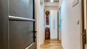 32-inch flat-screen TV with digital channels