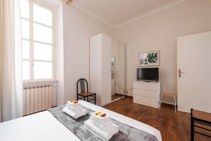 1 Schlafzimmer, Bügeleisen/Bügelbrett, Reisekinderbett, kostenloses WLAN