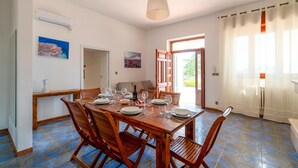 Rumah | Ruang makan