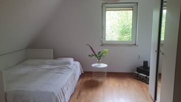 1 Schlafzimmer, WLAN, Bettwäsche