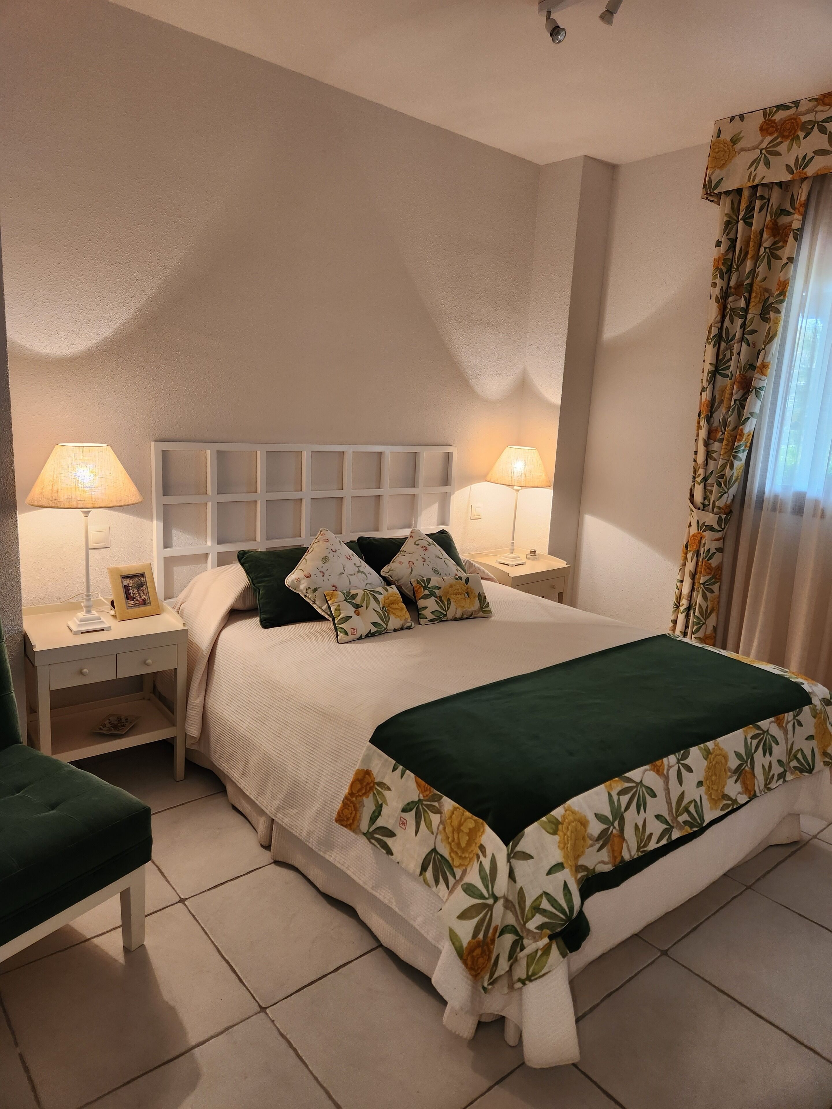 3 Schlafzimmer, Bügeleisen/Bügelbrett, WLAN, Bettwäsche