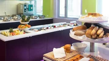 Gratis frukostbuffé varje dag