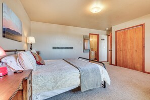 Interior - 24str-00027 Fairplay Cabin w/ Mountain Views! (Fairplay)