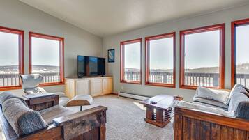 Rumah (2 Bedrooms) | Interior