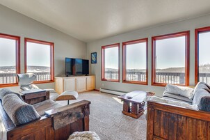 Casa (2 Bedrooms) | Interior