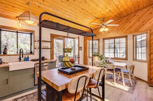 Rumah (2 Bedrooms) | Interior