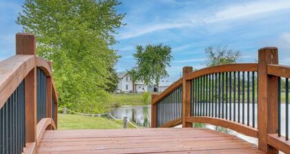 Spacious Owensville Getaway w/ Winery On-site!