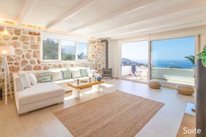 Smart TV, DVD player, table football, ping pong - La Mer Comfort-Suite Kalkan, 4 Bdr Seavıew Outdoor Pool (kas)