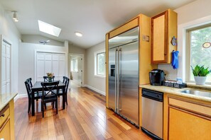 House (4 Bedrooms) | Interior - Port Townsend Home: Spacious Yard & Mountain Views (Port Townsend)
