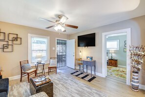 Casa (2 Bedrooms) | Interior
