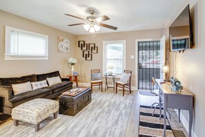 House (2 Bedrooms) | Interior - 1925 Bungalow-style Home ~ 2 Mi to Downtown Indy! (Indianapolis)