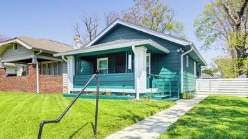 House (2 Bedrooms) | Front of property