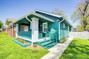 House (2 Bedrooms) | Interior - 1925 Bungalow-style Home ~ 2 Mi to Downtown Indy! (Indianapolis)