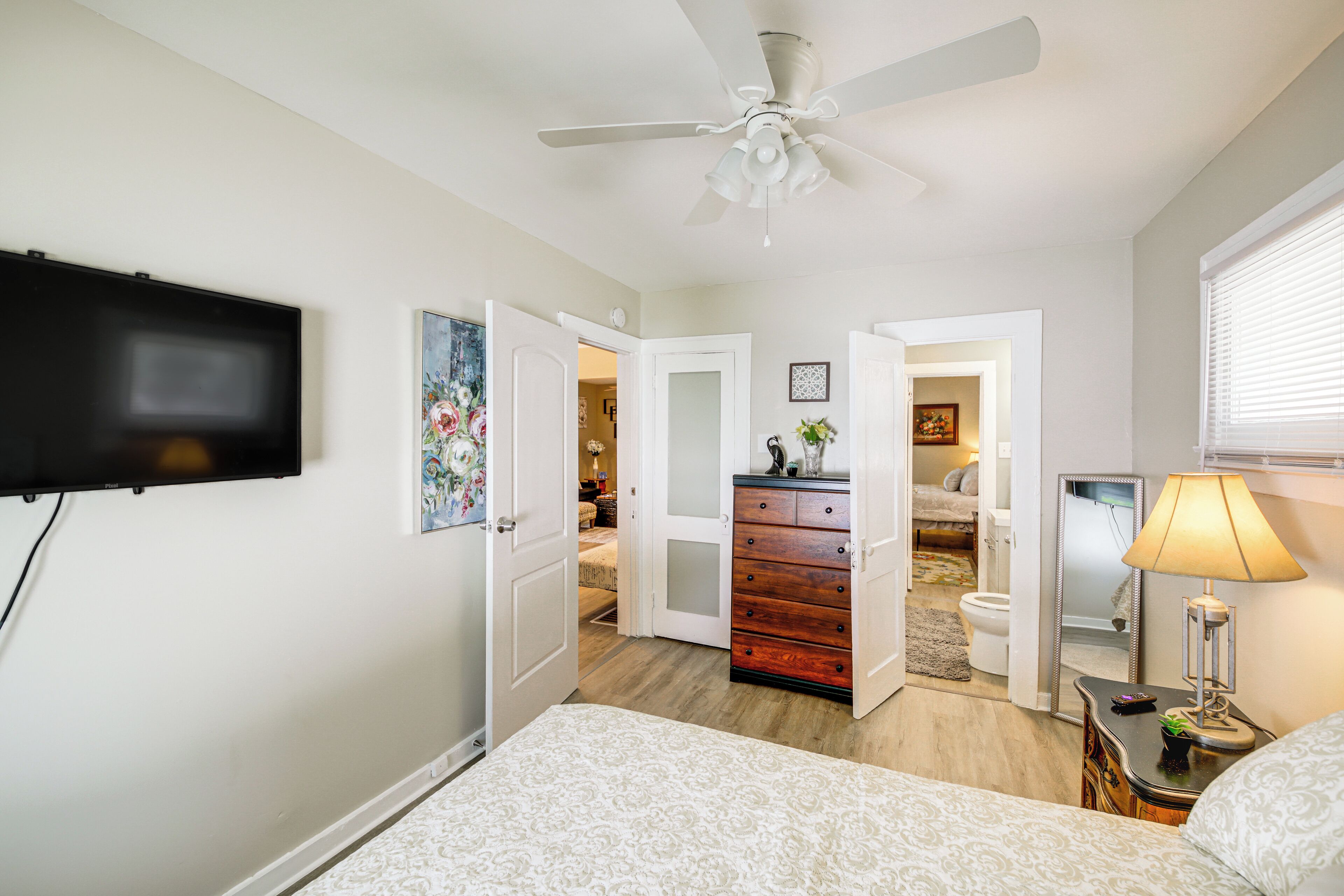 House (2 Bedrooms) | Interior