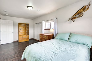 Apartment (2 Bedrooms) | Interior - 2 Mi to Dtwn Buffalo: Mtn-view Retreat w/ Patio! (Buffalo)