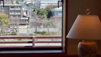 In-room safe, iron/ironing board, free WiFi, bed sheets