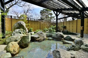 Hot springs - KKR Kyoto Kuniso (Kyoto)