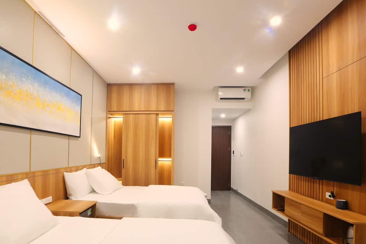 Habitació doble o amb dos llits individuals executiva, vistes a la ciutat | Escriptori, wifi gratuïta, decoració individual i mobiliari individual 