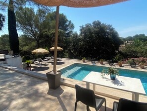 Pool - Nice furnished Studio in Villa with swimming pool in ST RAPHAËL Valescure (Saint-Raphaël)