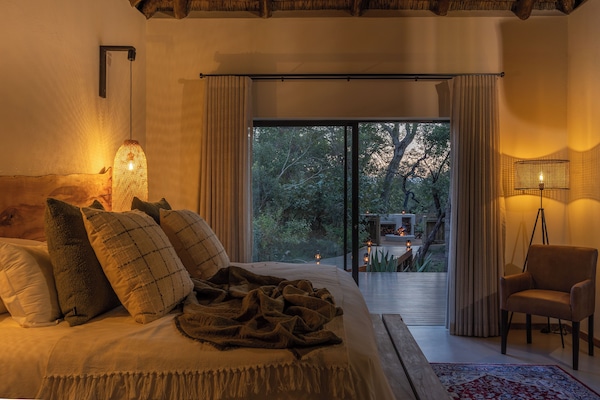 Luxury Villa, 3 Bedrooms | 3 bedrooms, minibar, in-room safe, individually decorated