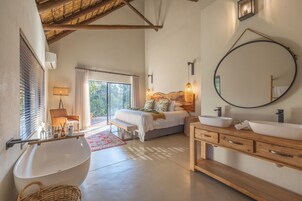 Luxury Villa, 3 Bedrooms | 3 bedrooms, minibar, in-room safe, individually decorated