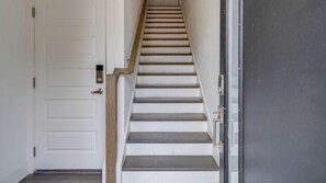 Interior - Rhythm and Rye-Sleeps 8 (Nashville)