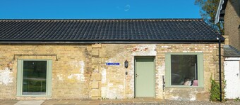 Long Range 2, Henham Park Nr Southwold, Unique Suffolk country getaway with Lake Views