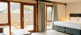 2 Henham Barns, Henham Park nr Southwold, Suffolk, NR34 8AQ, Perfectly formed getaway in the Suffolk