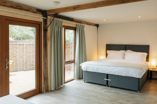 2 Henham Barns, Henham Park nr Southwold, Suffolk, NR34 8AQ, Perfectly formed getaway in the Suffolk...
