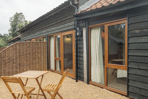 3 Henham Barns,Henham Park nr Southwold, Suffolk NR34 8AQ