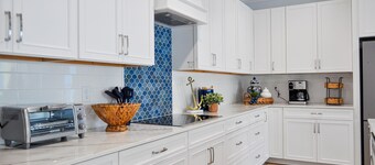 Anchors Aweigh | Pet Friendly + Steps from Beach!