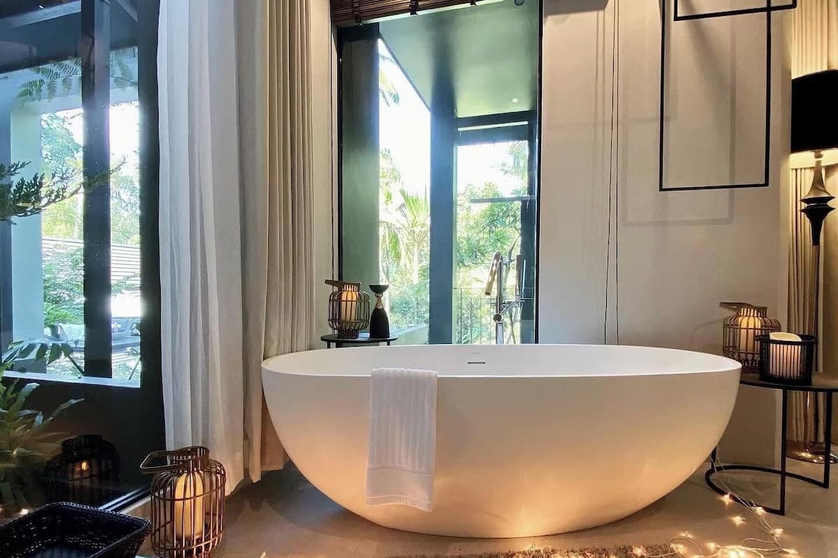 Camera luna di miele, vista piscina | 1 camera, insonorizzazione, Wi-Fi gratuito, lenzuola