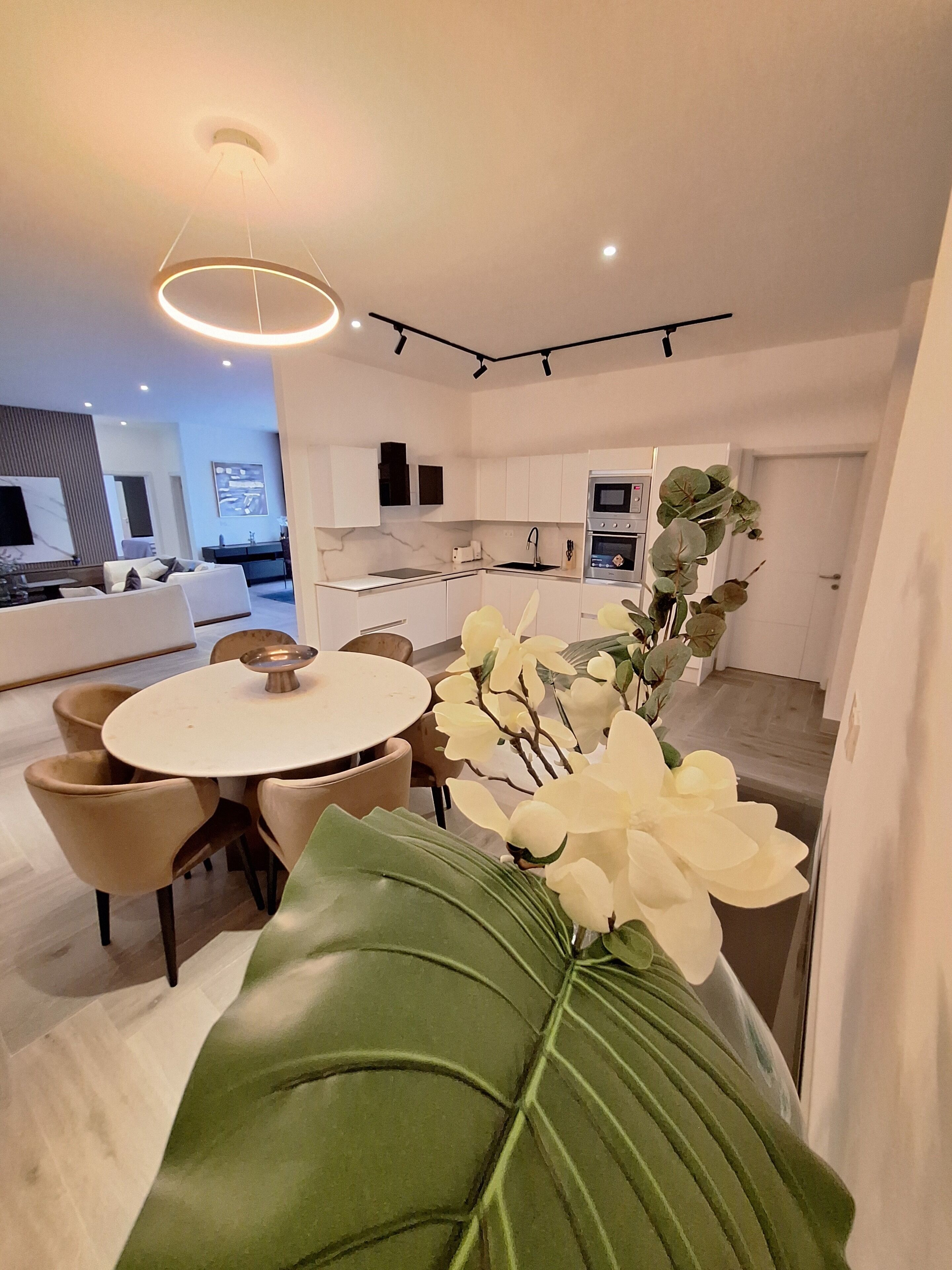 Presidential Apartment | In-room dining