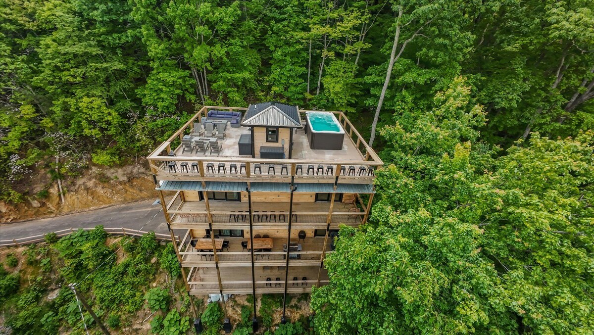 Photo 130 of Skyscraper Chalet | Rooftop Pool | Ober Mountain Views