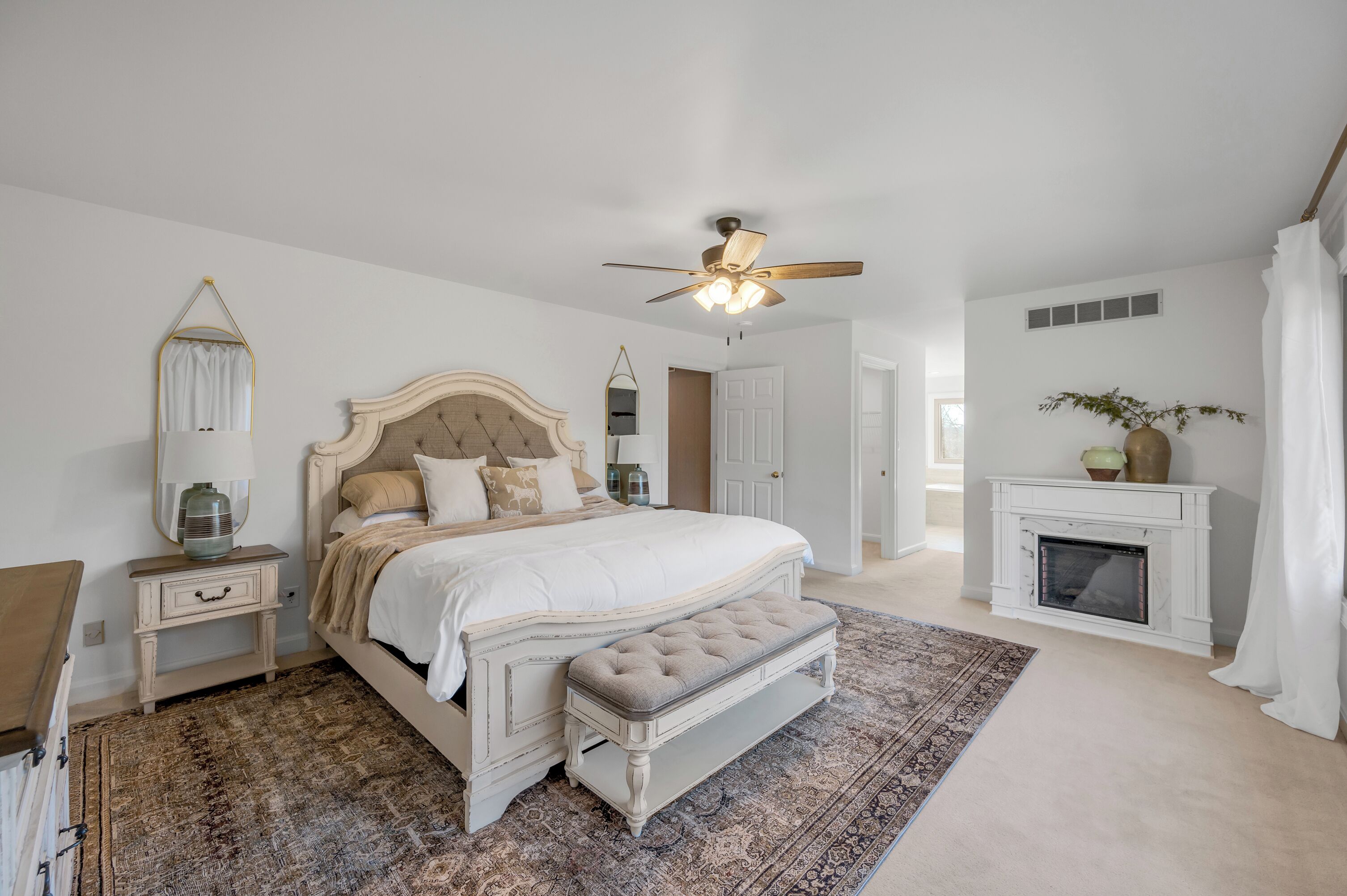 5 bedrooms, iron/ironing board, free WiFi, bed sheets