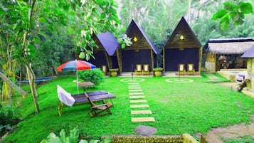 Comfort Tent, River View | Desk, free WiFi, bed sheets