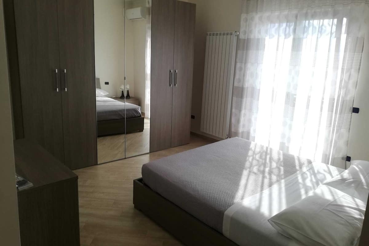 Traditioneel huis, balkon, gedeeltelijk uitzicht op zee | 4 slaapkamers, luxe beddengoed, donzen dekbedden