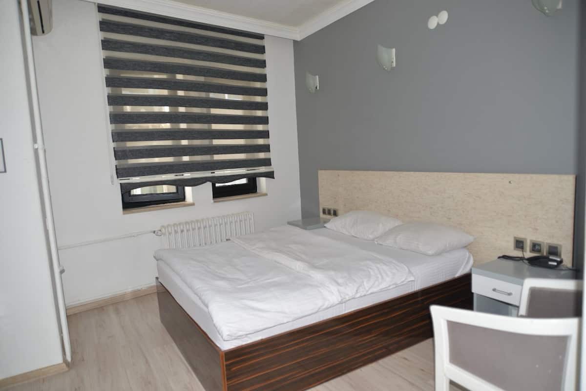 Classic Double Room, City View